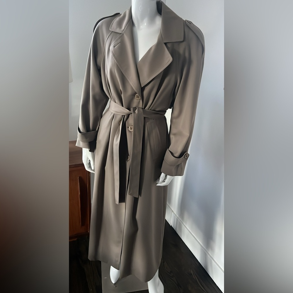 Elegant 100% Wool Taupe Trench Coat